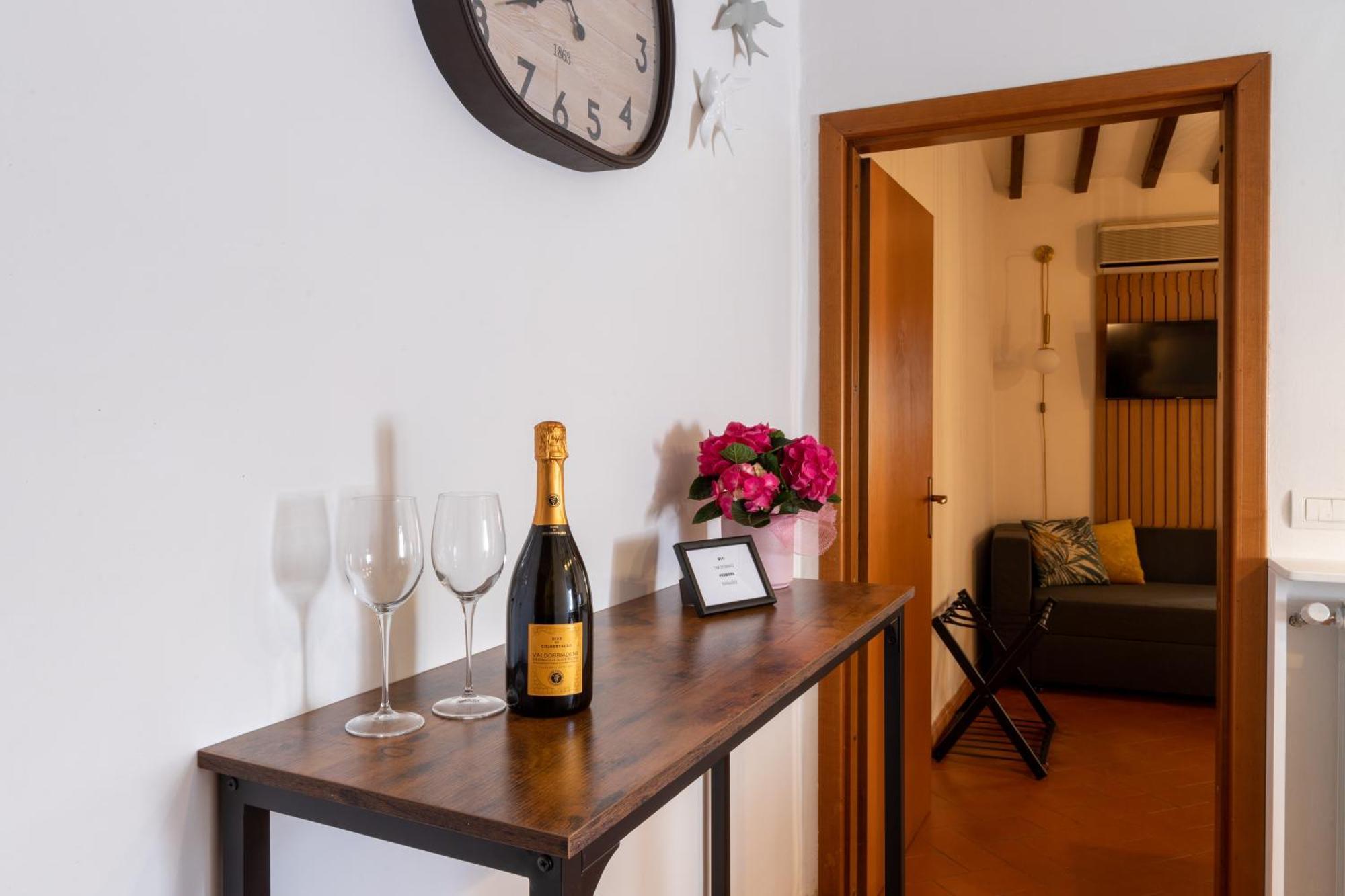 Apartamento La Casa Di Emilia Florencia Exterior foto